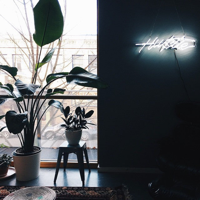 Hu$tle Neon Art Sign